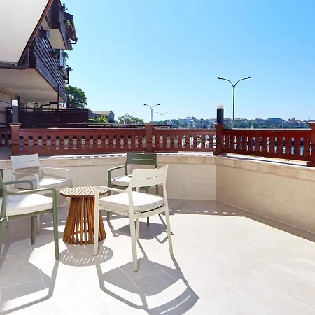 семеен ноа Hotel Nesebar